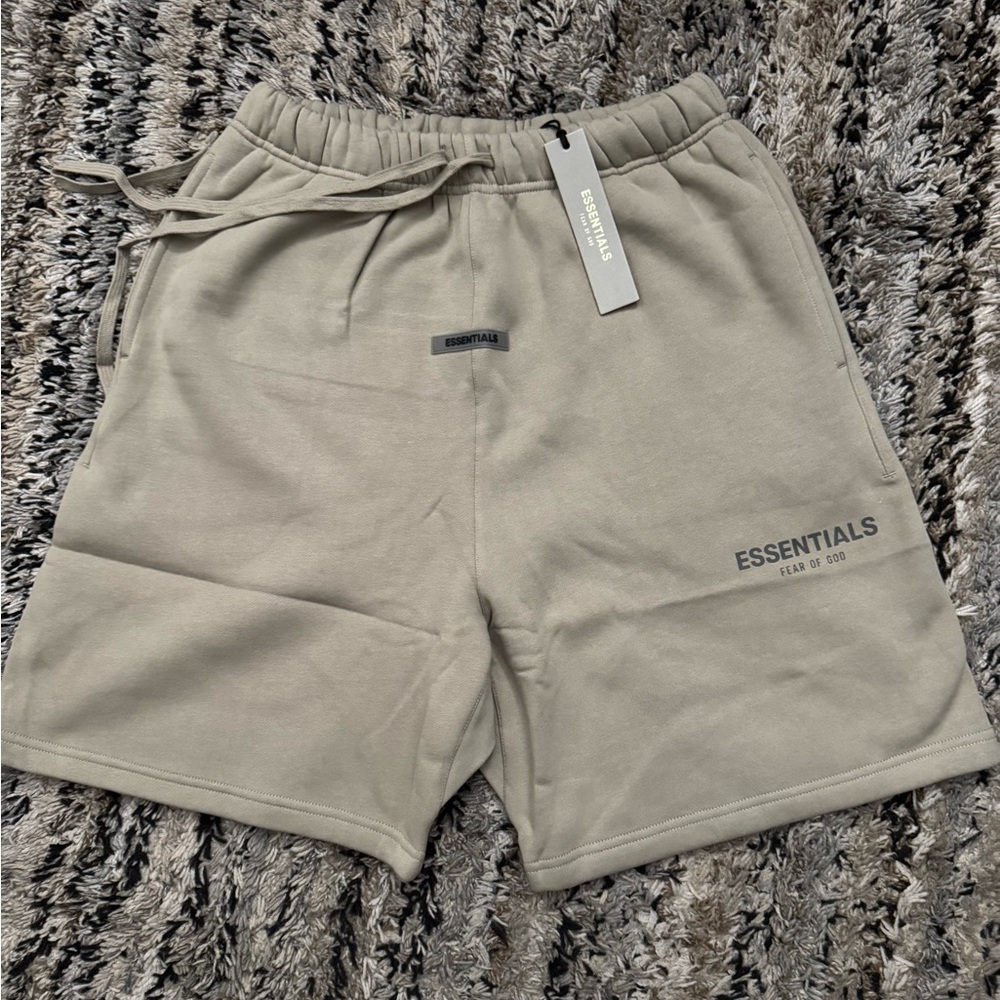 Fear of God Essentials Men's Gray Shorts